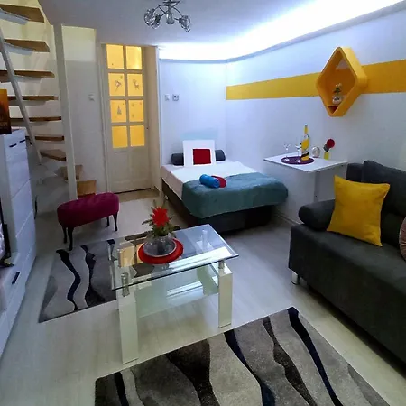 Mariann's Modern In The Center Apartment Budapest